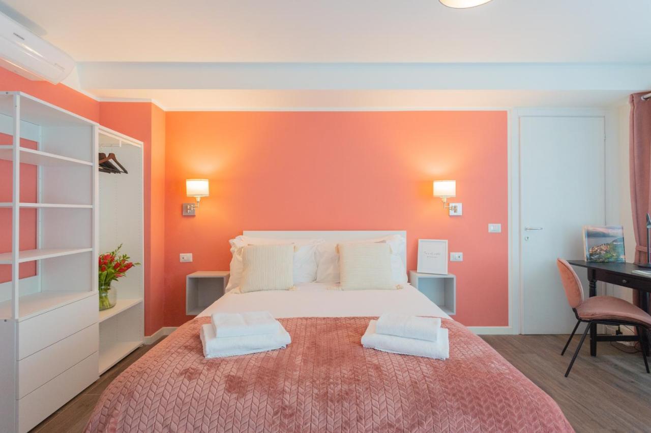 Enchanted Como Lake - Tremezzo Apartments By Rent All Como 外观 照片