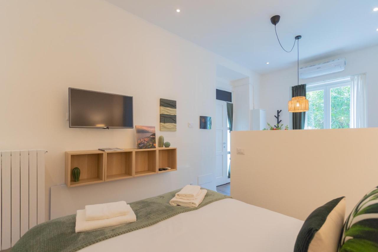 Enchanted Como Lake - Tremezzo Apartments By Rent All Como 外观 照片